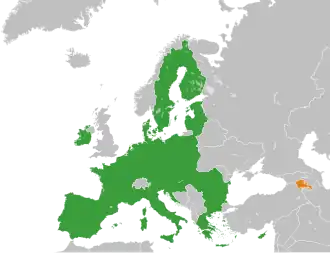 Mapa indicando localização da Armênia e da União Europeia.