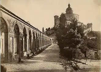 Pórtico e santuário de São Luca (foto antigua)
