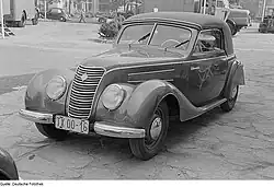 IFA F8 Export-Cabriolet, da encarroçadora Dresden