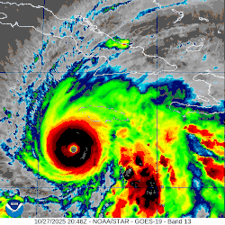 Animação em loop de satélite do furacão Melissa, de categoria 5, em 27 de outubro de 2025.