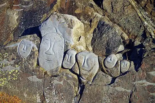 ”A Pedra e o Homem” do artista Aka Høegh