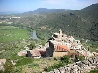 Vista de Gallipienzo e do rio Aragón desde San Salvador