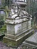 The lion on the grave of Frank, Susannah and Emmie Bostock (Grave J05:081999)