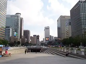Estátua do Rei Sejong na Praça Gwanghwamun