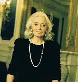 Gwyneth Jones em Paris, 2002