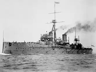 O HMS Dreadnought.