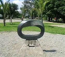 Pedra Torcida, de Hisao Ohara