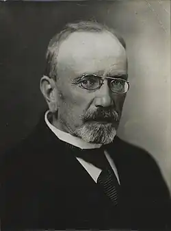 1914-1917 Hjalmar Hammarskjöld