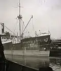 SS 'Margarethe Cords' descarregando madeira importada no P&K Pier, 1929