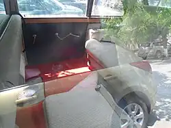 Interior do Hongqi CA770 (bancos traseiros)