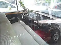 Interior do Hongqi CA770 (bancos dianteiros)