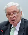 Carlos Lessa, ex-presidente do BNDES e ex-reitor da UFRJ[6][5]