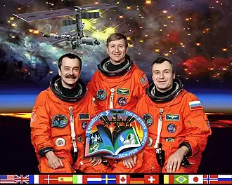 Mikhail Tyurin, Frank Culbertson Jr. e Vladimir Dezhurov