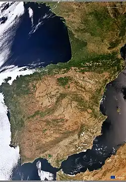 A mosca L. lusitanicus é encontrada na Península Ibérica (imagem), incluindo Portugal, e na Córsega.[5][6]