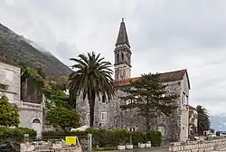 Igreja de São Nicolau em Perast.