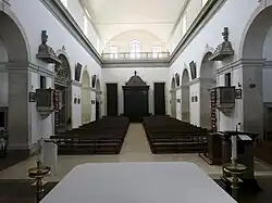Interior da igreja