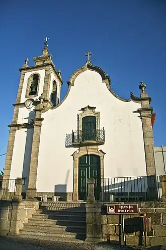 Igreja Matriz de Lagares da Beira