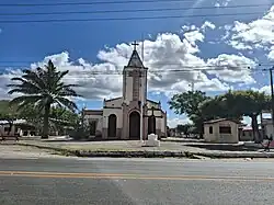 Igreja Católica do Sagrado Coração de Jesus, às margens da BR 222, km 40.