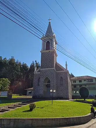Vista da Igreja Evangélica Luterana do Brasil localizada na Linha Brasil