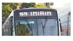 Imagem frontal de um onibus da linha Imirim