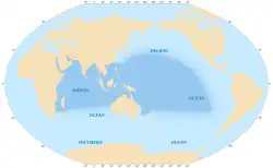 A região tropical do Indo-Pacífico (imagem) é o principal habitat das espécies do gênero Harpa[5]; com uma das espécies, Harpa doris Röding, 1798, no leste do Atlântico.[4][11]