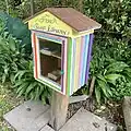Estante "Free Swap Lilliput Library" em Wellington, Neva Zelândia.