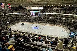 Interior na configuração para hóquei no gelo