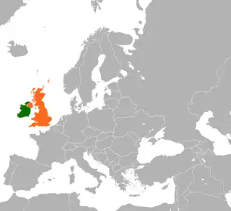 Mapa indicando localização dos Irlanda e do Reino Unido.