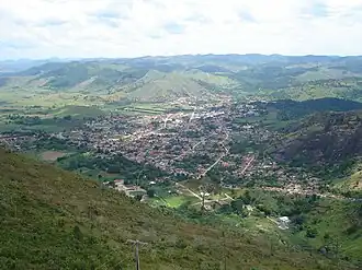 Cidade vista do "Morro da Torre de TV"