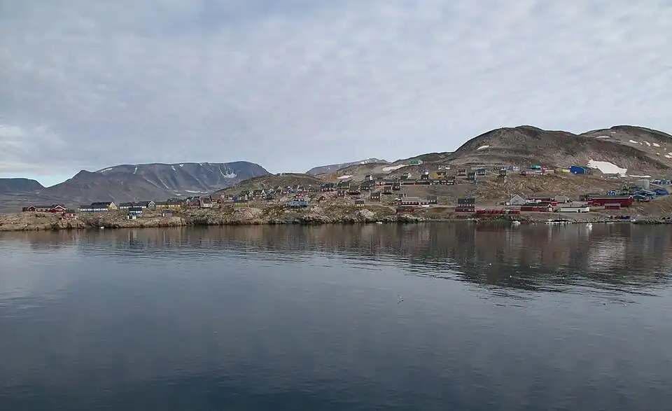 A localidade e a costa da regiäo