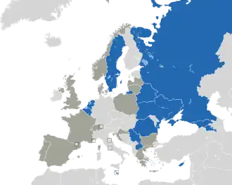 Um mapa colorido dos países da Europa