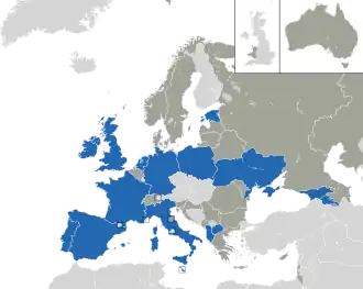 Um mapa colorido dos países da Europa