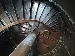 Vista das escadarias internas