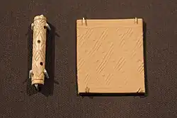 Selo cilíndrico encontrado em Cafaja, período Jemdet Nasr, (3100–2900&nbsp;a.C.)