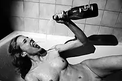 Jiří Růžek: Sovetskoe Igristoe, 2010, Základní instinkt 2010 - 1 º prémio no semi-nua na revista Primavera Instinkt