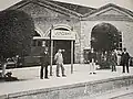 Plataforma da estação Jundiaí em 1920, no local onde era realizada a baldeação com a Companhia Ituana