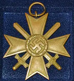 2ª Classe - com espadas