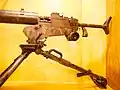 Metralhadora wz. 30 em tripé wz. 34 no Museu Militar Base Borden
