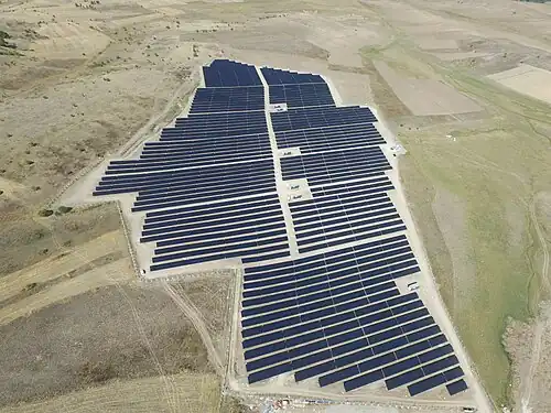 Parque de energia solar Karabuk