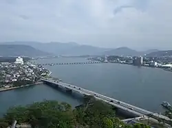 Vista do Rio Matsuura em Karatsu