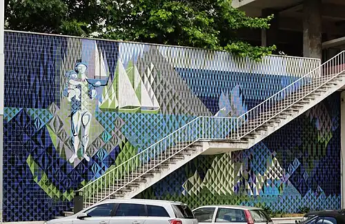 Maria Keil, O mar, 1958-59, painel de azulejos, Av. Infante Santo, Lisboa