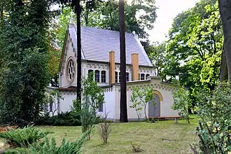Edifício da igreja luterana na rua Walczaka