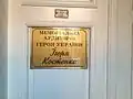 Placa comemorativa Kostenko na Universidade de Lviv