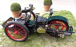 O triciclo Voiturette de Léon Bollée.