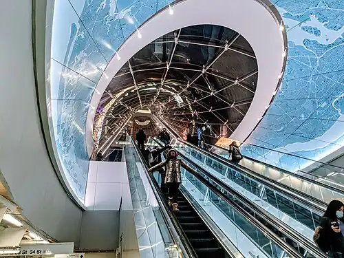 Nova entrada na 33rd Street