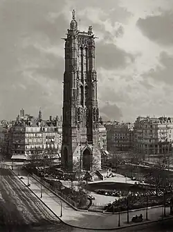 Torre Saint-Jacques por volta de 1867, restaurada por Ballu entre (1854 e 1858)