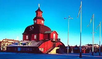 Antiga prefeitura (câmara municipal, em Portugal)