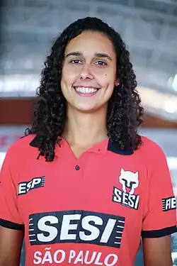 Lorrane como atleta do SESI São Paulo