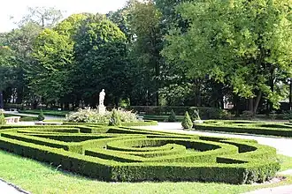 Parque atrás do palácio