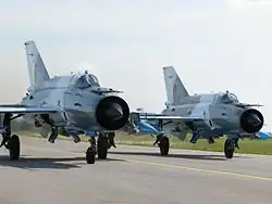 Caças Mig-21.